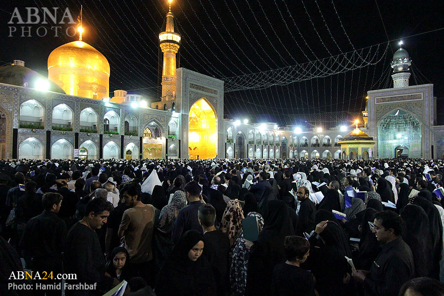 تقرير مصور/ احياء آخر ليلة من ليالي القدر في حرم الامام الرضا (ع)